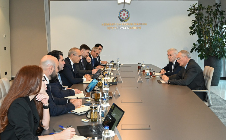 İqtisadiyyat naziri Mikayıl Cabbarov “Saipem S.p.A.” şirkətinin rəhbəri ilə görüşüb 