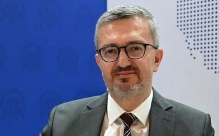 Burhanettin Duran: Dezinformasiya Türk dövlətlərinin milli təhlükəsizliyinə birbaşa təhdiddir 