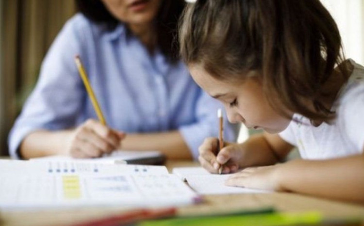 561 şagird fərdi təhsil alır 