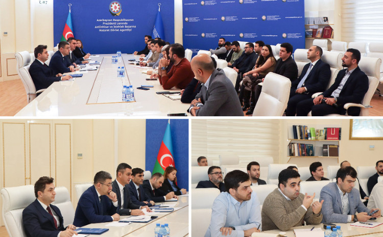 Məişət təyinatlı mürəkkəb texniki malların satışı sahəsində fəaliyyət göstərən sahibkarlarla görüş keçirilib 
