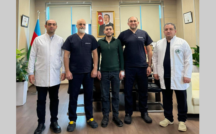 Yeni Klinikada ilk robotik cərrahi əməliyyat olunan pasiyent evə buraxılıb 
