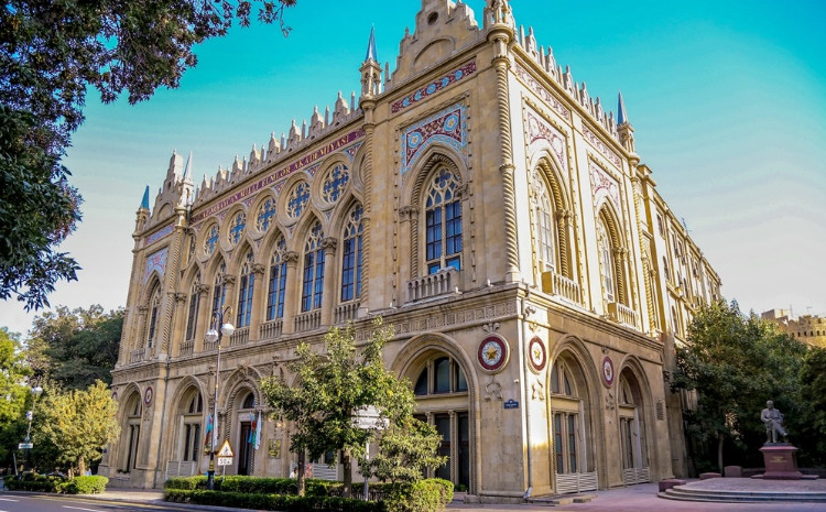 AMEA-da Azərbaycan dilinin saflığının qorunması ilə bağlı müşavirə keçirilib 