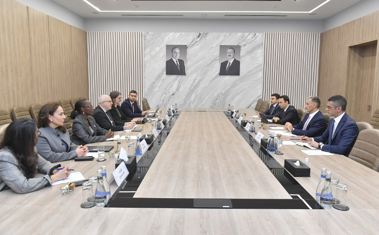 Minister Rashad Nabiyev Meets with Charles Cormier, World Bank Infrastructure Director for Europe and Central Asia 