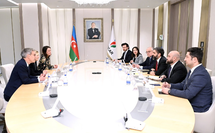 SOCAR-ın prezidenti “TotalEnergies” şirkətinin baş vitse-prezidenti ilə görüşüb 