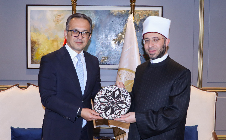 Dövlət Komitəsinin sədri Misirin dini işlər və vəqflər naziri ilə görüşüb 