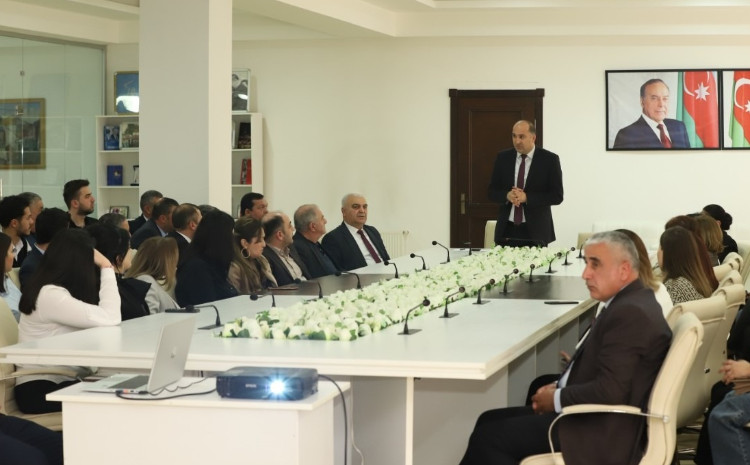 Qubada “Analığın mühafizəsi, qadınların əmək hüquqları və gender bərabərliyi” mövzusunda maarifləndirmə tədbiri keçirilib 