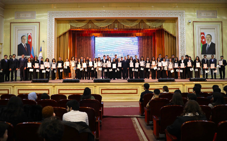 Награждены активные студенты БГУ 