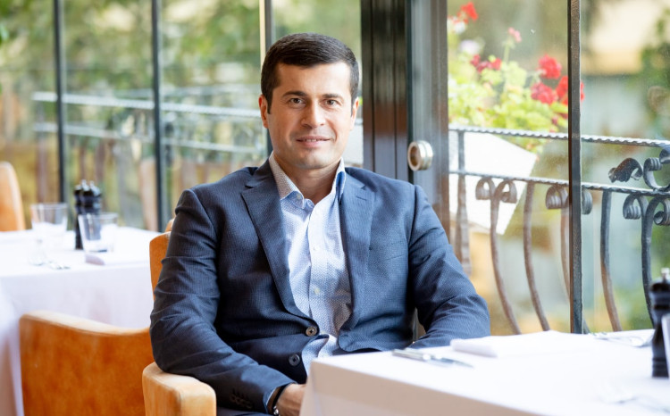 Müşviq Məmmədov: Bayramlar ərəfəsində hədiyyə kartları və onlayn alış-verişlə bağlı fırıldaqçılıq sxemləri aktivləşir 
