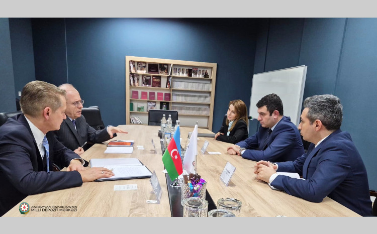 Bank of New York Mellon”un MDM-də nominal saxlayıcı kimi üzvlüyü müzakirə olunub 