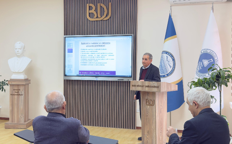 BDU-da elmi seminar: “Radioaktiv maddələr və radioaktiv çirklənmə problemləri” 