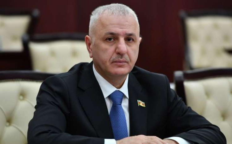 Azərbaycan dünyanın diqqət mərkəzindədir 