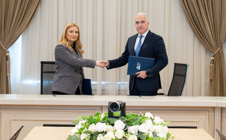 AERA и ОАО “Azer-Turk Bank” подписали соглашение о сотрудничестве 