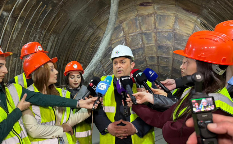 Bakı metrosunda yeni piyada keçidi: “28 May”da sıxlıq azalacaq 