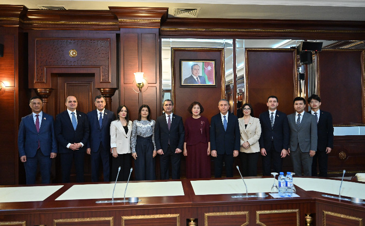 Milli Məclisdə Azərbaycan-Çin münasibətlərinə həsr olunmuş dəyirmi masa keçirilib 