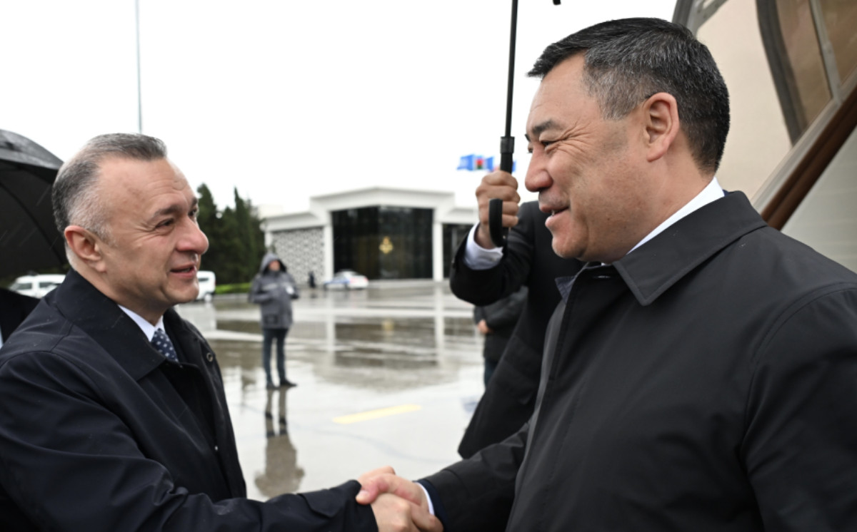 Qırğızıstan Prezidenti Sadır Japarov Azərbaycana səfərə gəlib 