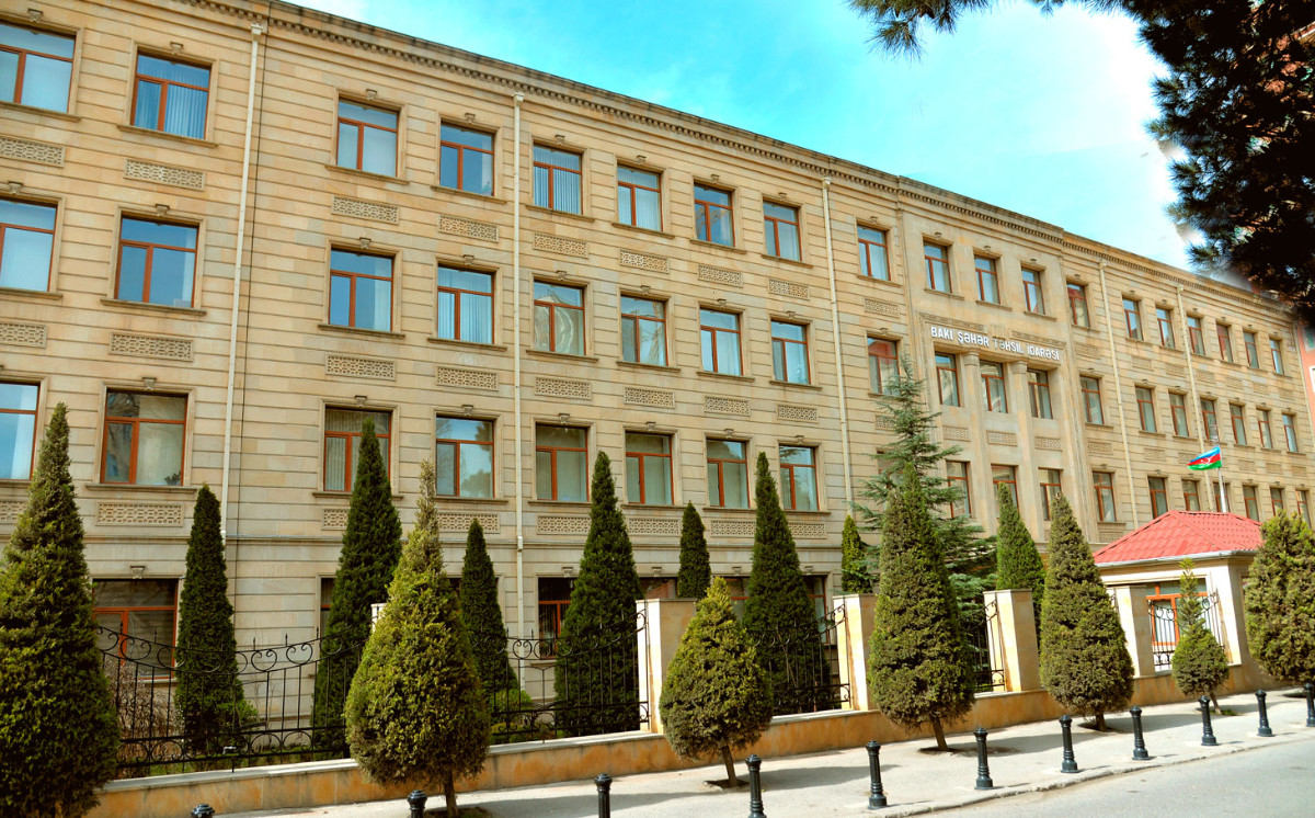 Paytaxt üzrə yeni təmayül tədris modelinin tətbiq olunacağı məktəblər açıqlanıb 