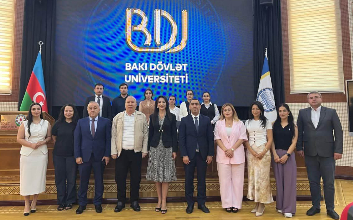Səbinə Əliyeva BDU-da magistrantların dissertasiya müdafiəsində iştirak edib 