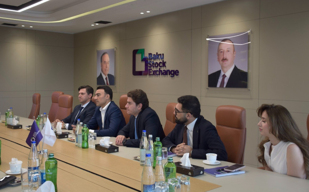 Bakı Fond Birjası Global Menkul Değerler və NP Petrol nümayəndə heyətini qəbul edib 