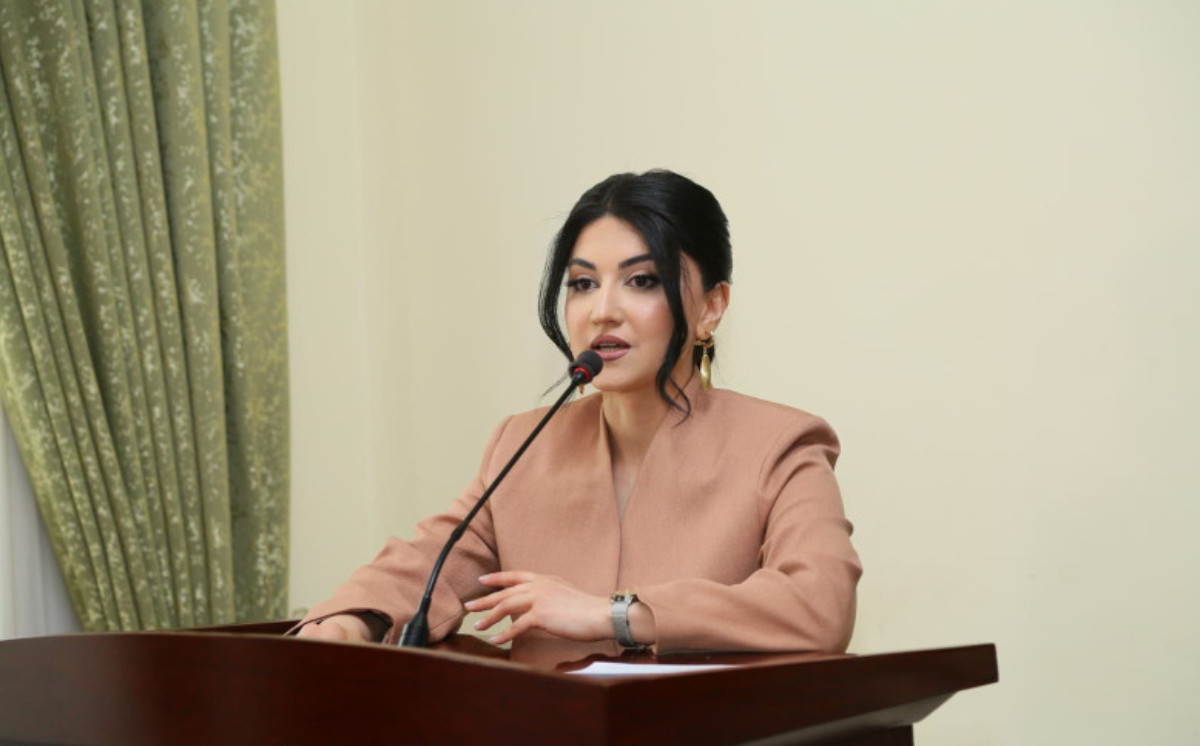 SƏNƏTƏ VƏ MƏNƏVİYYATA XİDMƏT - Aysel KƏRİM yazır
