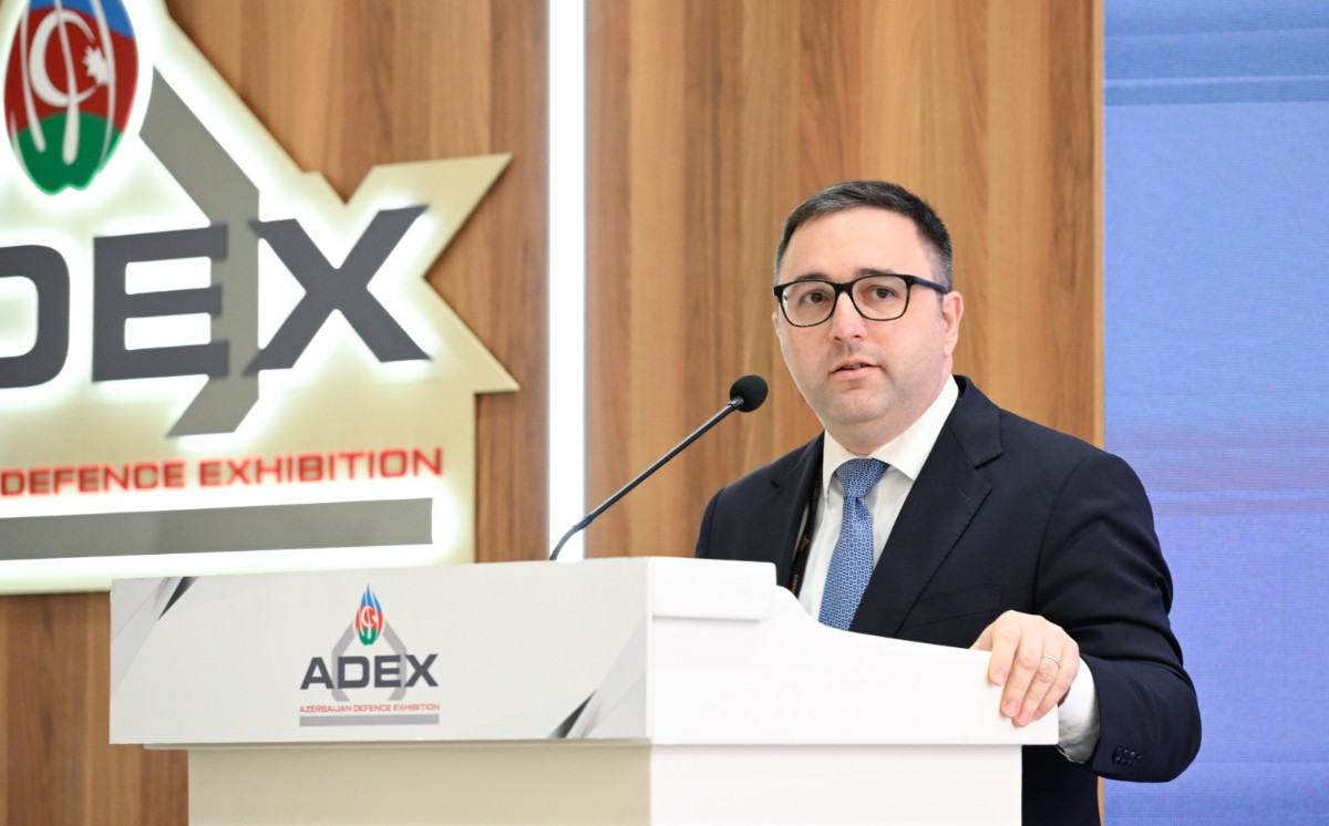 Hidayət Əzimov “ADEX 2026” çərçivəsində brifinq keçirib 
