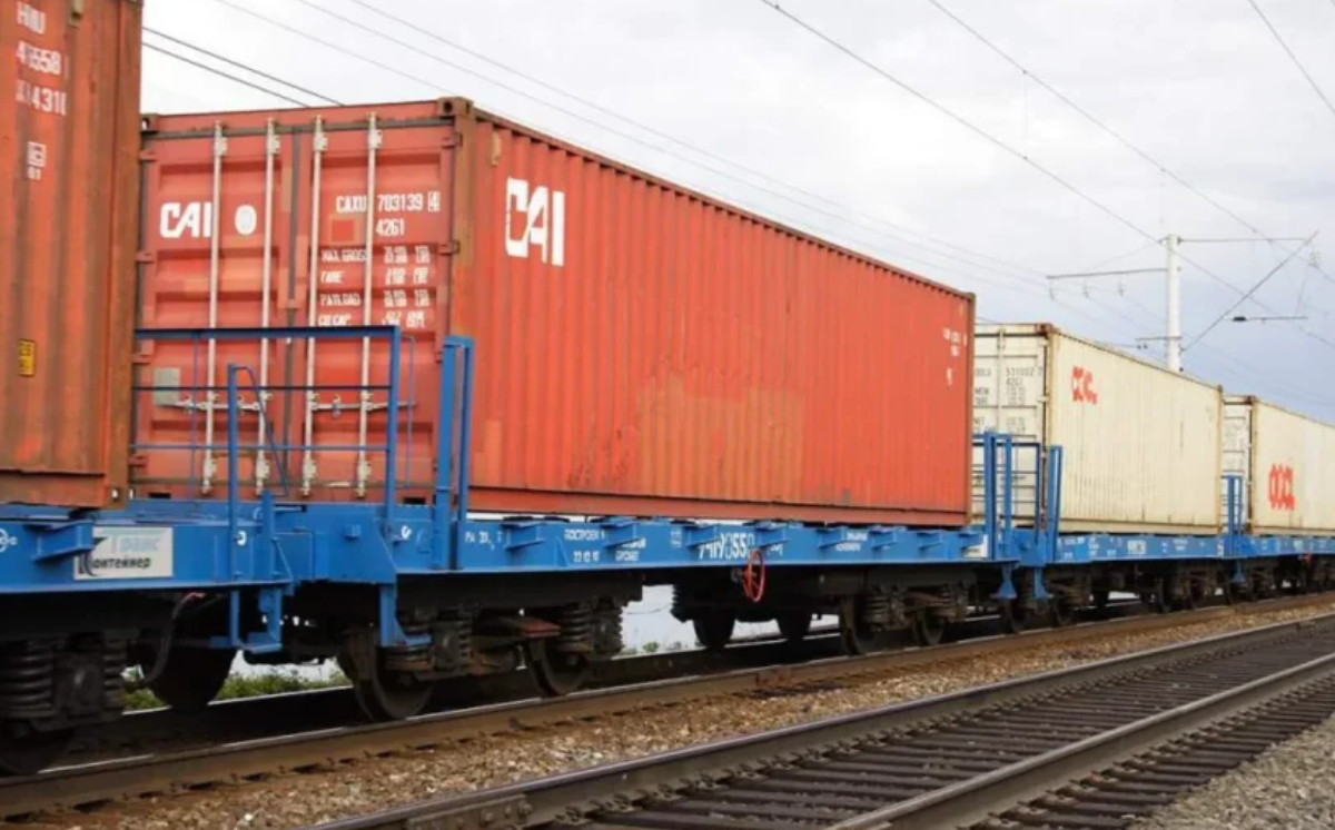 ADY-nin Çindən qəbul etdiyi blok-qatarların sayı 40 % artıb 